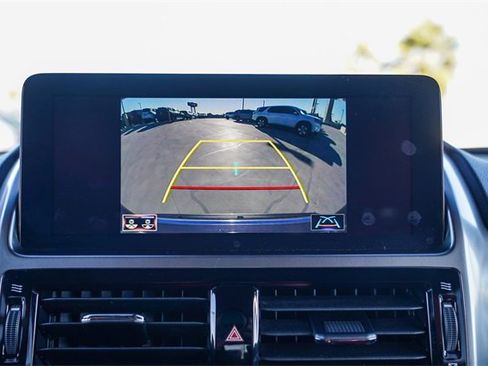 Used 2023 Lexus GX 460 Premium image 27