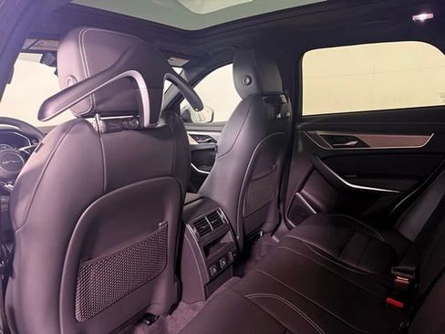 New 2026 Jaguar F-PACE R-Dynamic S image 27