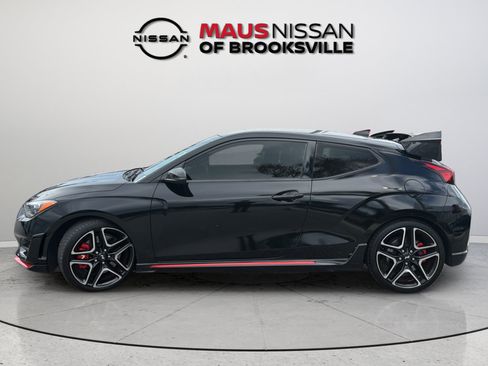 Used 2022 Hyundai Veloster N FWD image 4