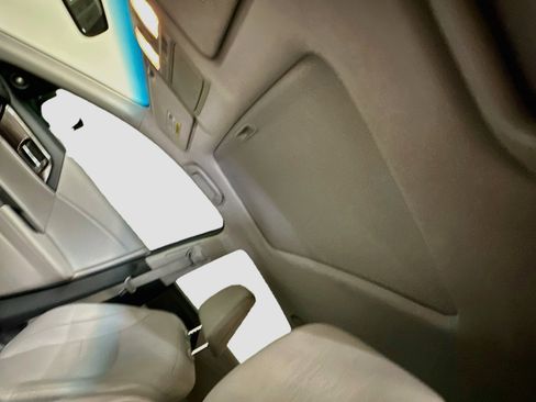 Used 2017 Honda Accord EX-L image 26