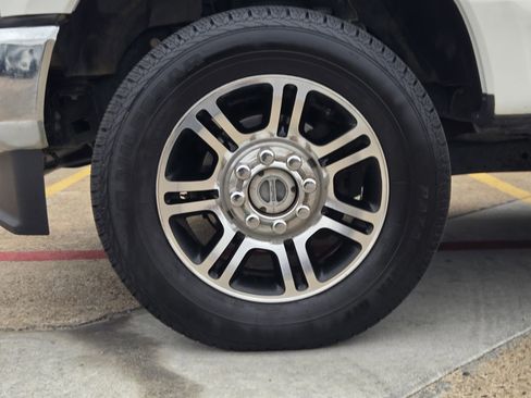 Used 2020 Ford F250 Lariat w/ Lariat Ultimate Package image 7