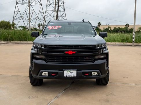 Used 2020 Chevrolet Silverado 1500 LT Trail Boss AWD/4WD image 2