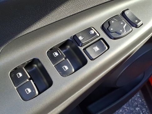 Used 2020 Hyundai Kona SE image 10