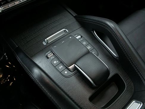 Used 2023 Mercedes-Benz GLE 450 4MATIC image 21