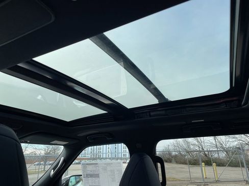 New 2026 INFINITI QX80 SPORT w/ Sport Exterior Package image 15