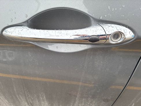 Used 2013 Hyundai Sonata SE image 8