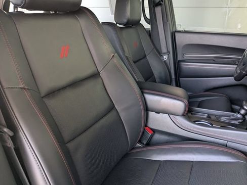 Used 2025 Dodge Durango GT AWD/4WD image 30