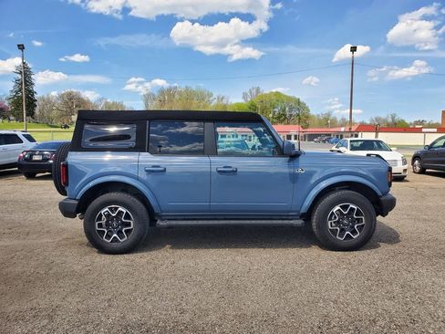 Used 2023 Ford Bronco Outer Banks image 5