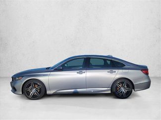 Used 2021 Honda Accord Touring video 4