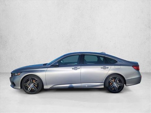 Used 2021 Honda Accord Touring image 4