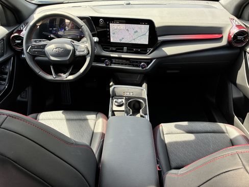 Used 2026 Chevrolet Equinox RS w/ Convenience Package III image 19