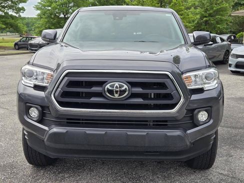 Used 2023 Toyota Tacoma SR5 RWD image 2