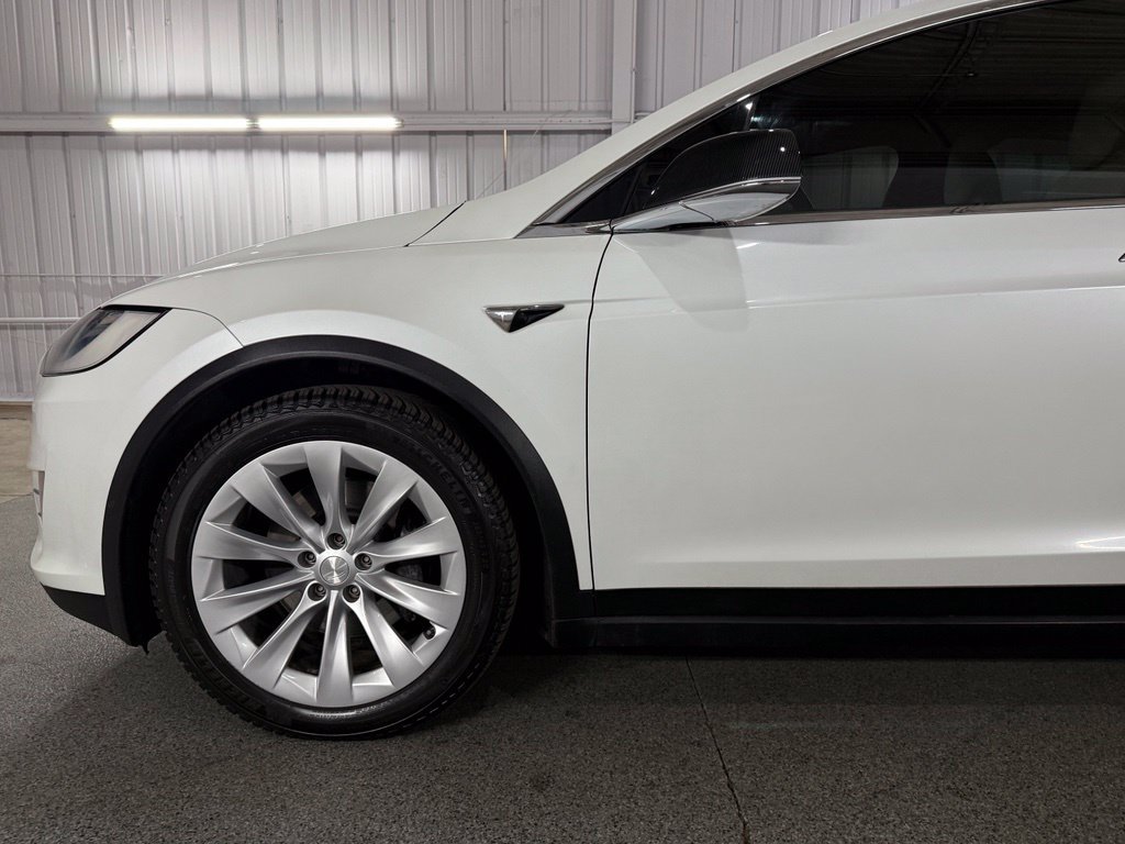 Used 2019 Tesla Model X Long Range AWD/4WD image 15