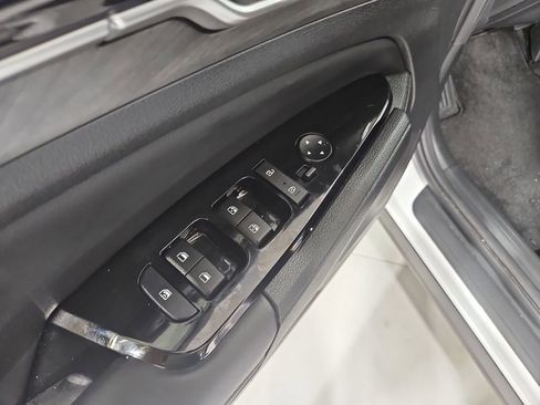 Used 2024 Kia Sportage X-Line w/ X-Line Premium Package image 12