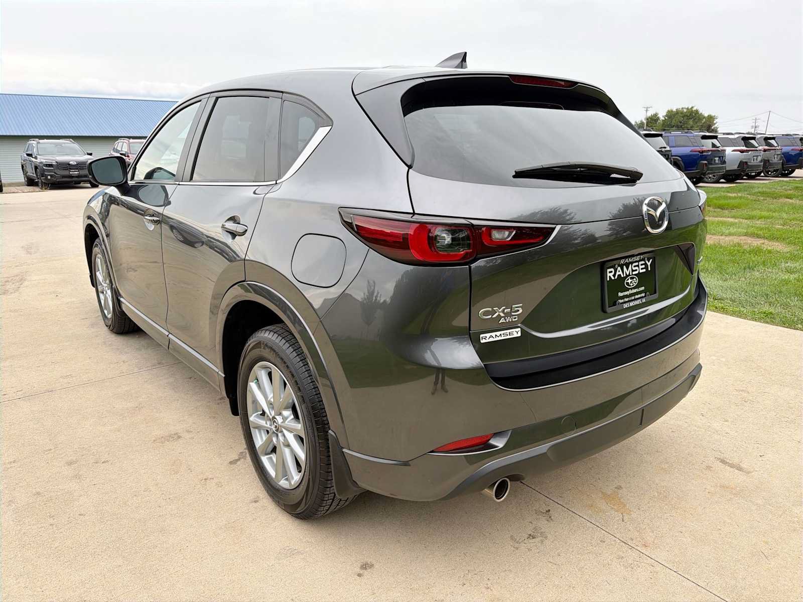 Used 2024 MAZDA CX-5 AWD 2.5 S w/ Preferred Package image 4