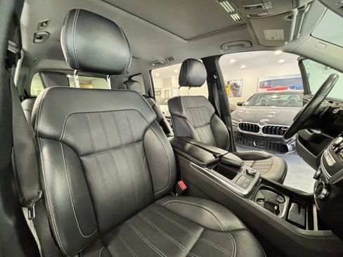 Used 2014 Mercedes-Benz GL 450 4MATIC image 19