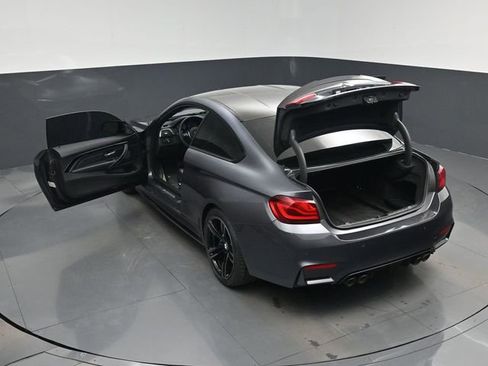 Used 2020 BMW M4 Coupe w/ Competition Package image 30