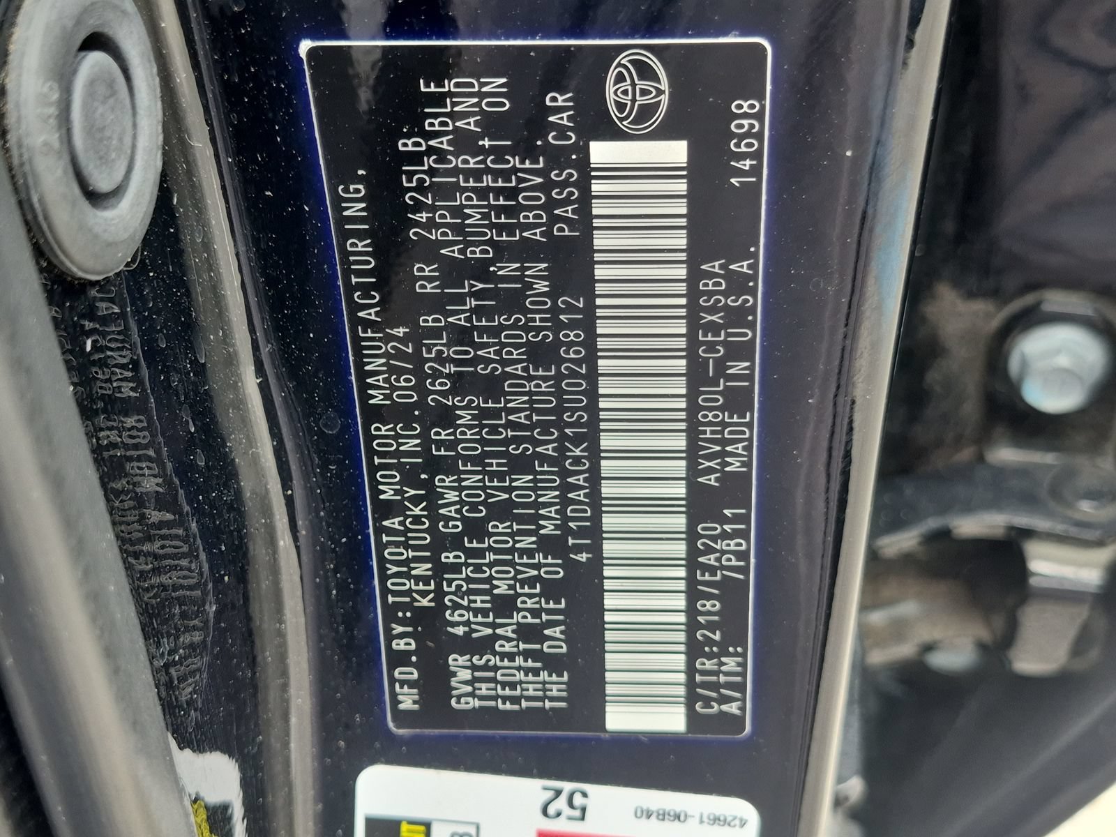 Used 2025 Toyota Camry SE FWD image 23