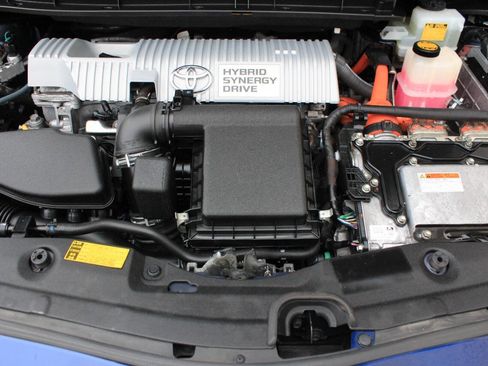Used 2011 Toyota Prius Five image 24