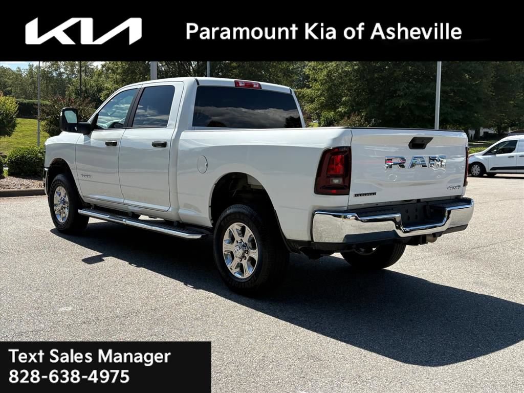 Used 2026 RAM 2500 Big Horn AWD/4WD image 4