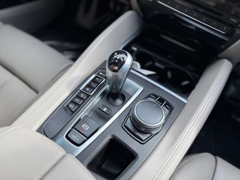 Used 2018 BMW X5 M AWD/4WD image 11