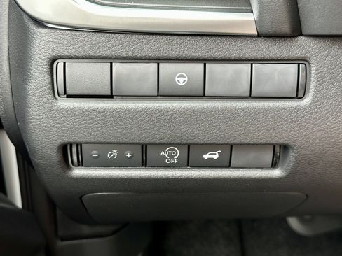 New 2026 Nissan Rogue SV w/ Rock Creek Premium Package AWD/4WD image 33