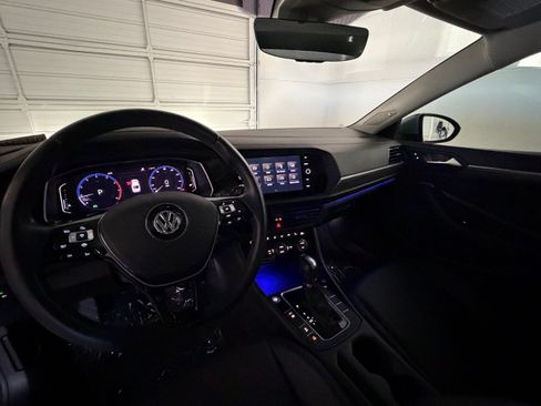 Used 2019 Volkswagen Jetta SEL FWD image 45