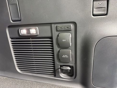 New 2025 Ford Expedition Max Platinum w/ Stealth Appearance Package image 27