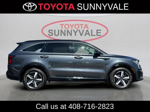 Used 2021 Kia Sorento EX FWD image 9