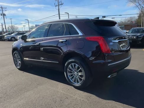 Used 2017 Cadillac XT5 Luxury w/ Driver Awareness Package image 6