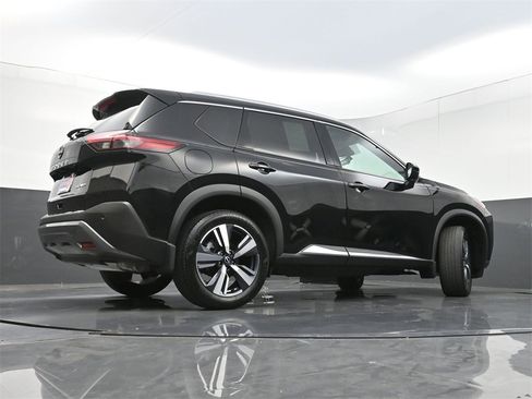 Used 2022 Nissan Rogue SL image 31