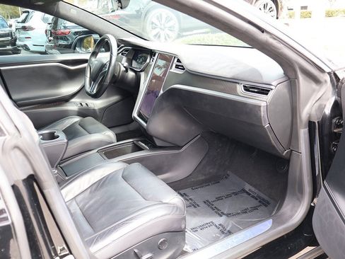 Used 2017 Tesla Model S 75D image 27