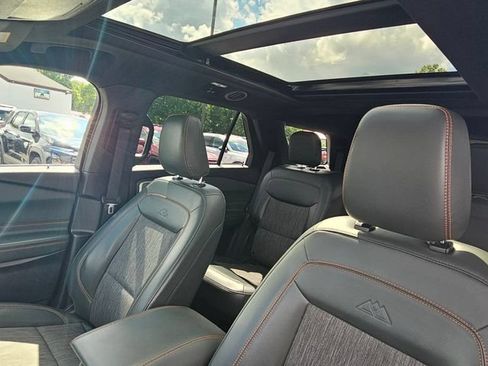 Used 2023 Ford Explorer Timberline w/ Timberline Technology Package AWD/4WD image 18