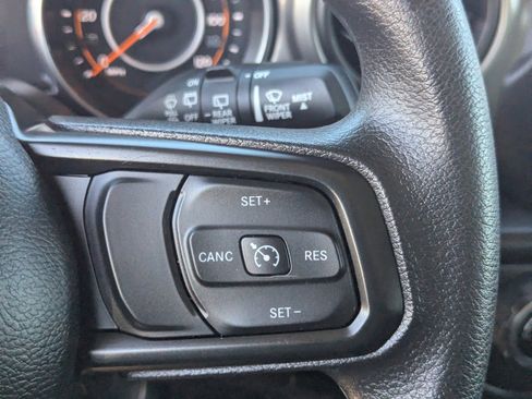 Used 2021 Jeep Wrangler Sport image 21