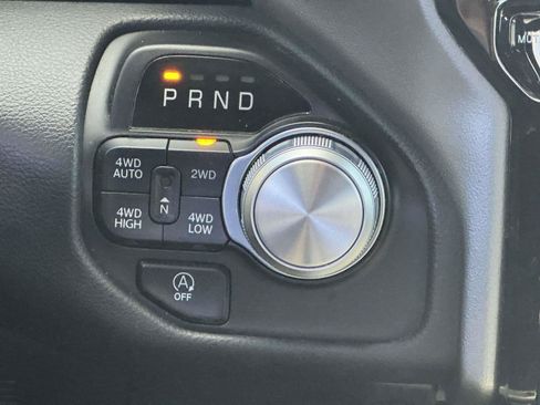 Used 2024 RAM 1500 Laramie AWD/4WD image 27