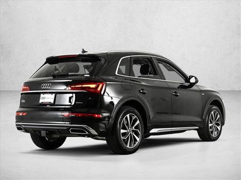 Used 2023 Audi Q5 2.0T Premium Plus w/ Premium Plus Package AWD/4WD image 5
