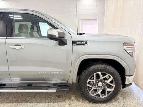 Used 2026 GMC Sierra 1500 SLT w/ SLT Premium Plus Package AWD/4WD image 9