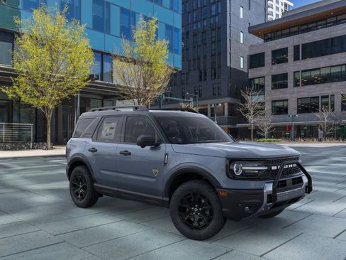 New 2025 Ford Bronco Sport Badlands w/ Sasquatch Badlands Package AWD/4WD image 7