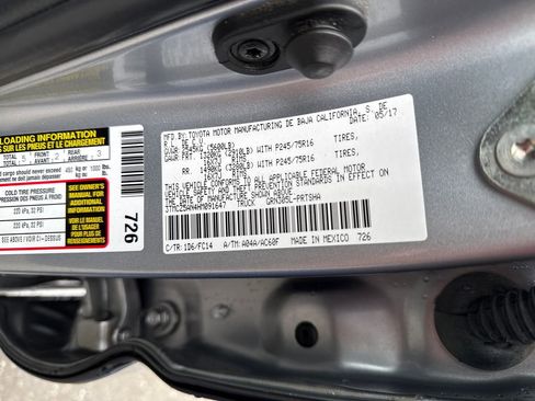 Used 2017 Toyota Tacoma SR5 w/ Tow Package AWD/4WD image 19