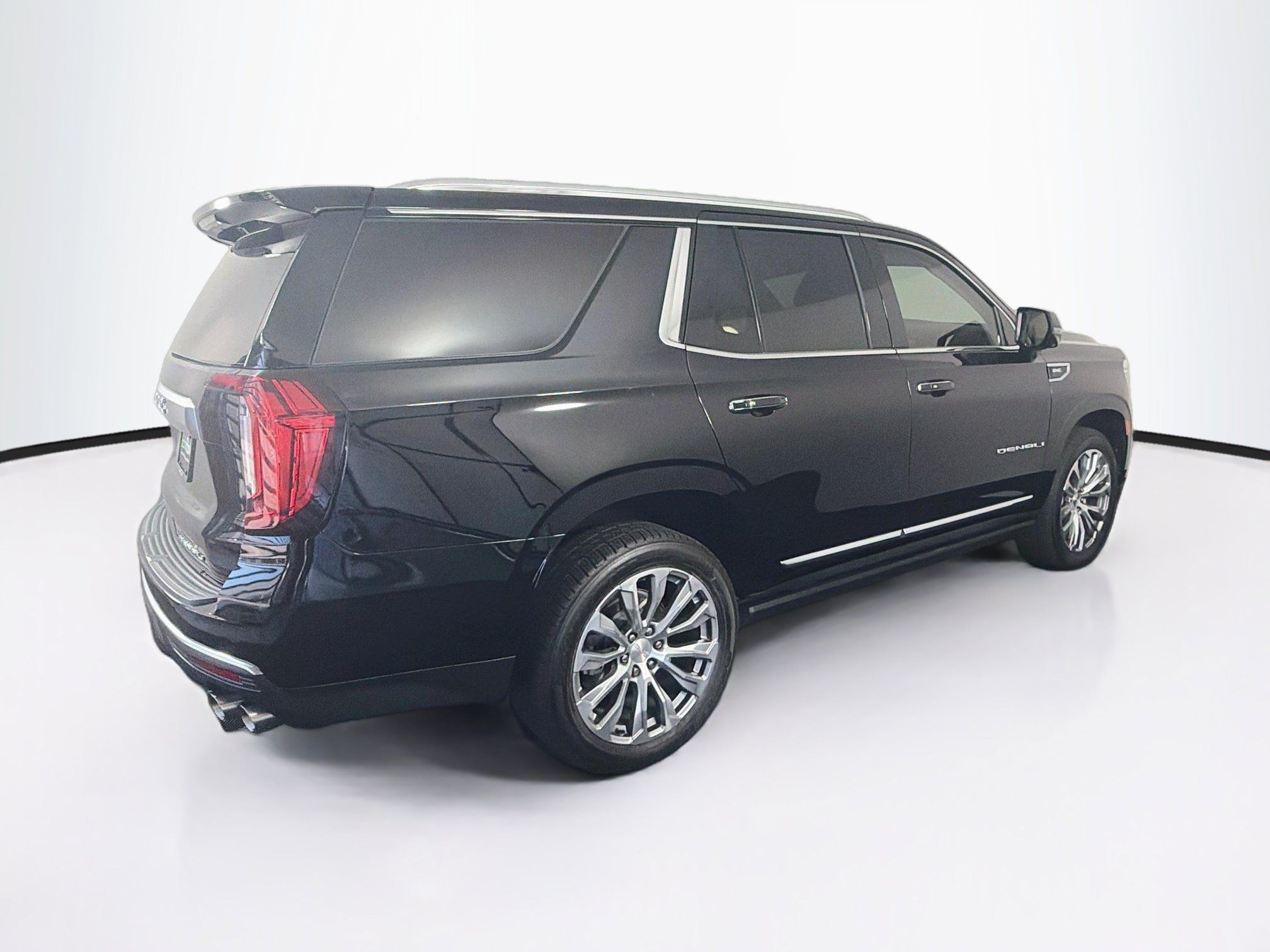 Used 2022 GMC Yukon Denali AWD/4WD image 9
