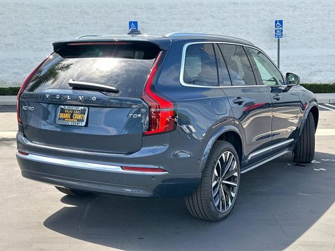 Used 2026 Volvo XC90 T8 Ultra w/ Protection Package Premier AWD/4WD image 4