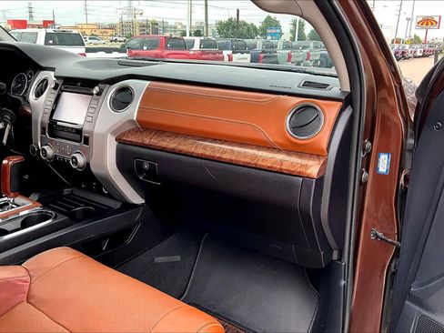 Used 2015 Toyota Tundra 1794 Edition AWD/4WD image 17
