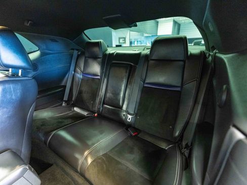 Used 2013 Dodge Challenger SRT8 w/ Harman Kardon Audio Group image 12