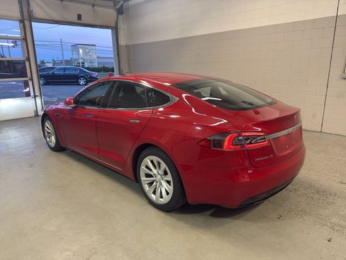 Used 2017 Tesla Model S P100D AWD/4WD image 5