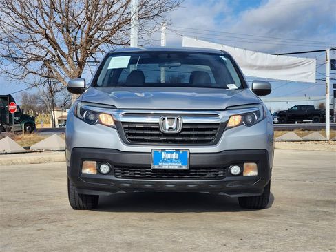 Certified 2017 Honda Ridgeline RTL image 2