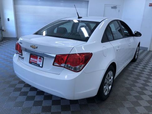 Used 2013 Chevrolet Cruze LS FWD image 31