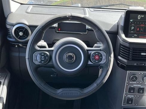 Used 2025 INEOS Grenadier image 14