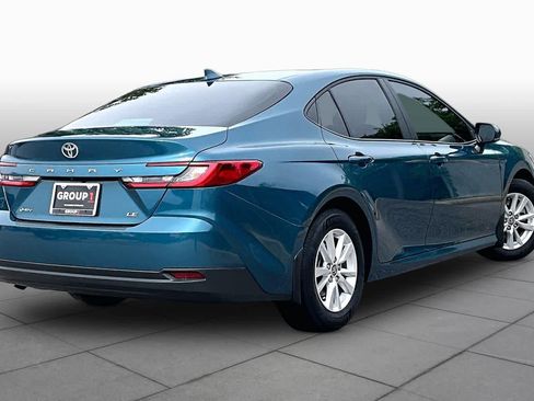 Used 2025 Toyota Camry LE w/ Convenience Package FWD image 13