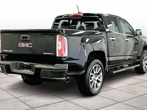 Used 2018 GMC Canyon Denali image 11