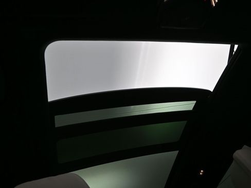 New 2026 BMW X7 M60i image 27